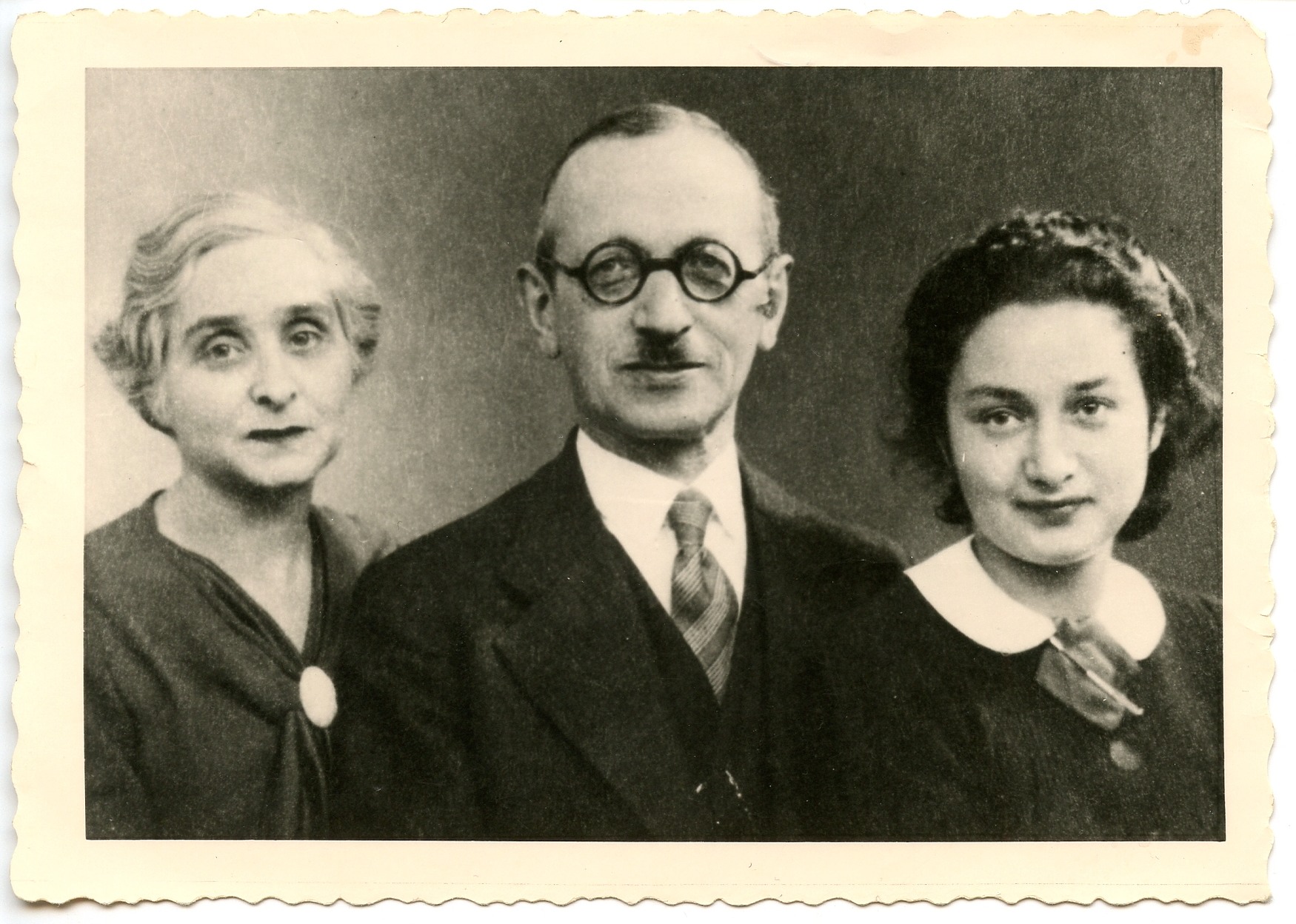Arlette og familie før krigen
